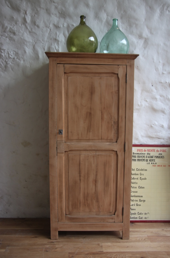 Armoire une porte brute petite belette