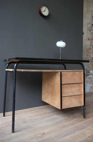 7 bureau vintage